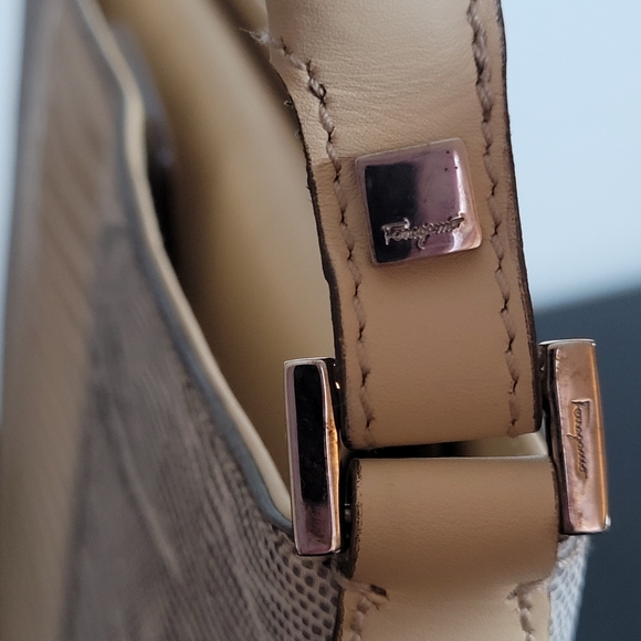 Salvatore Ferragamo Vintage shoul bag - Picture 9 of 15